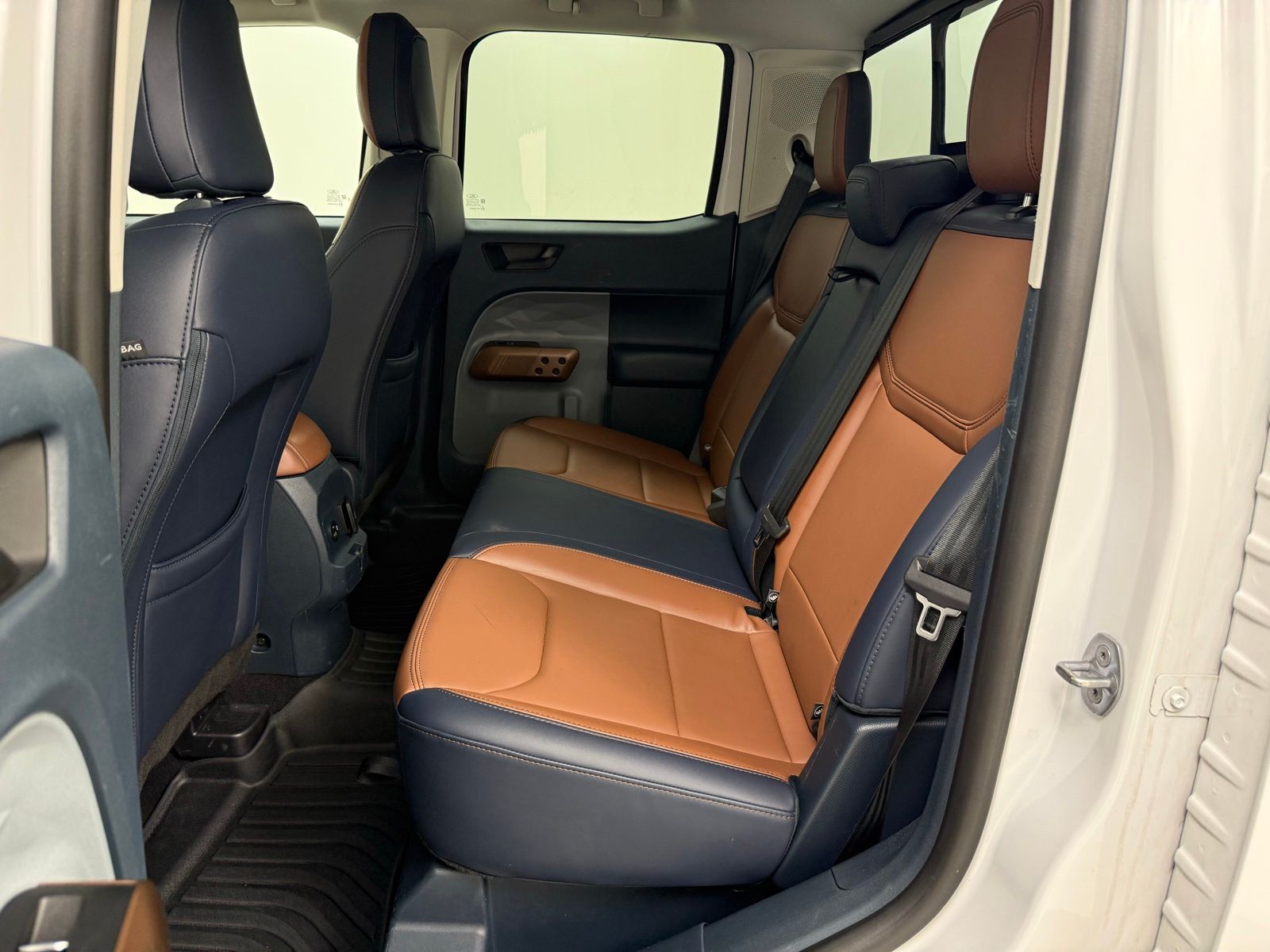 2023 FORD MAVERICK LARIAT 缩略图 23