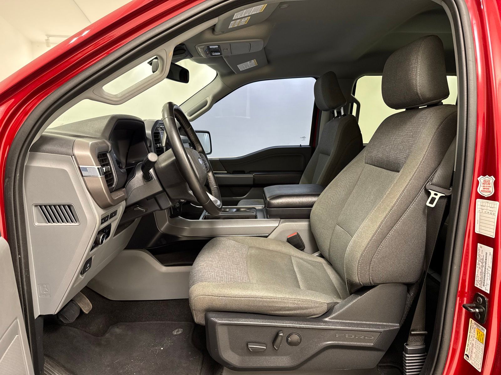 2024 FORD F-150 XLT — миниатюра 17