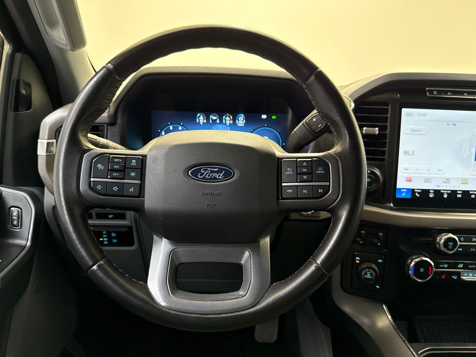 2024 FORD F-150 XLT — миниатюра 25