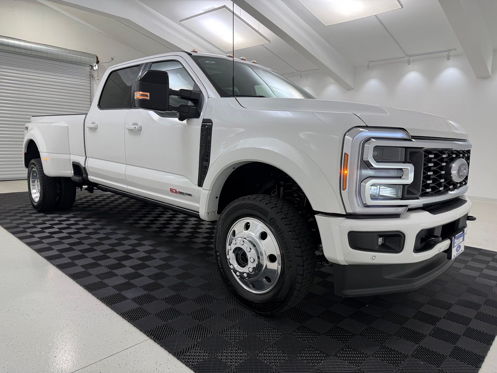 New 2026 Ford F-450 Platinum