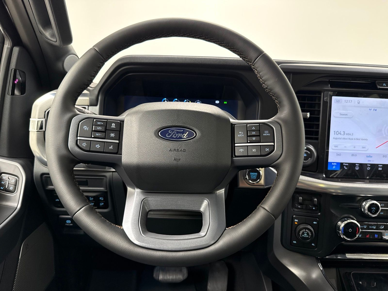 2026 FORD F-150 LARIAT — миниатюра 32