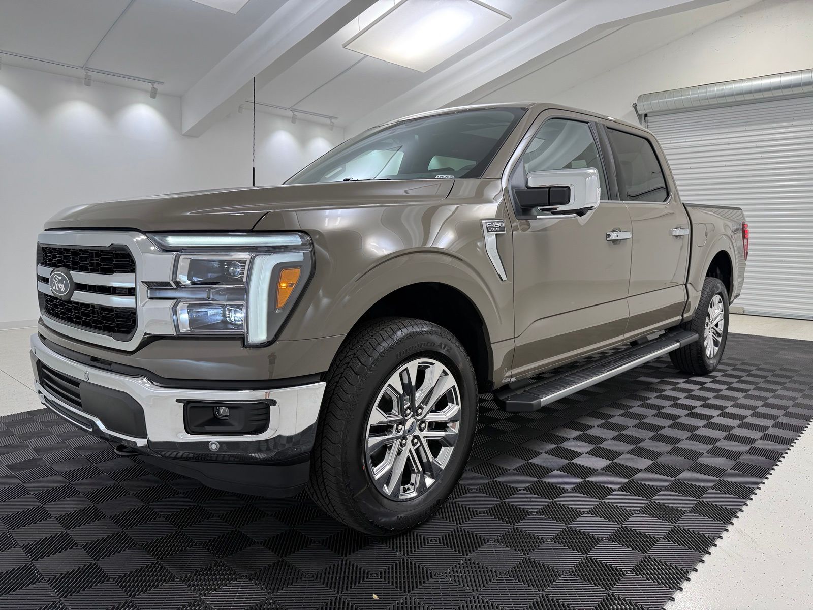صورة 3 لـ 2026 FORD F-150 LARIAT