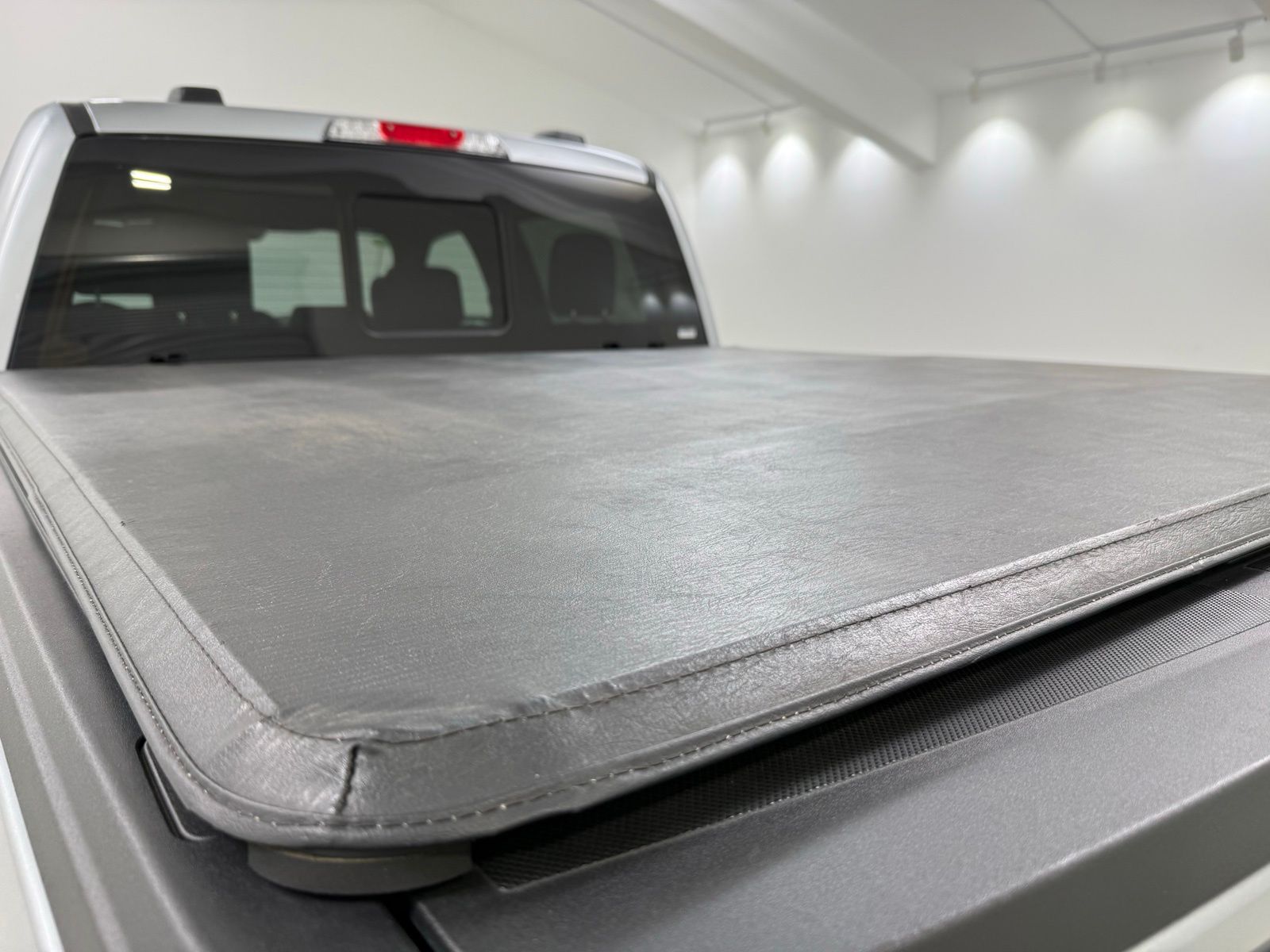 2025 FORD F-150 LARIAT 照片 8