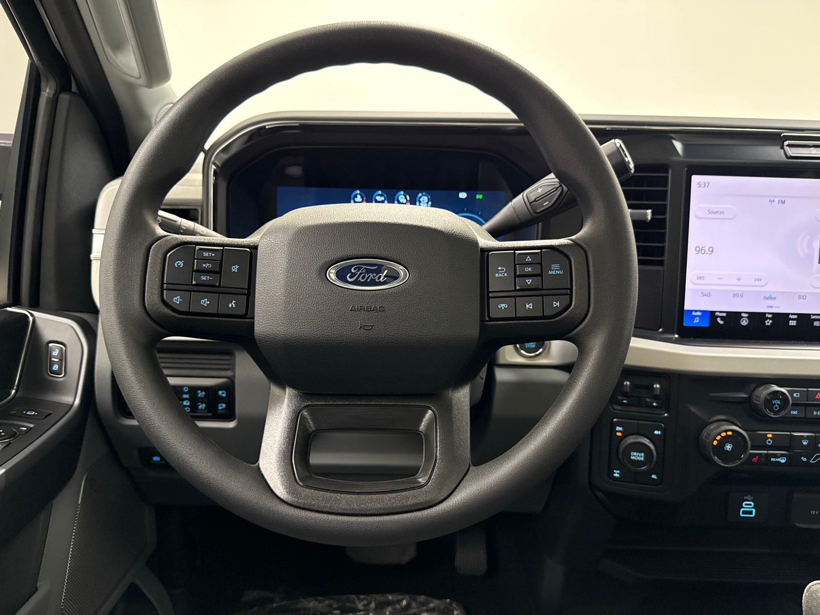 2026 FORD F-350 XLT thumbnail 26