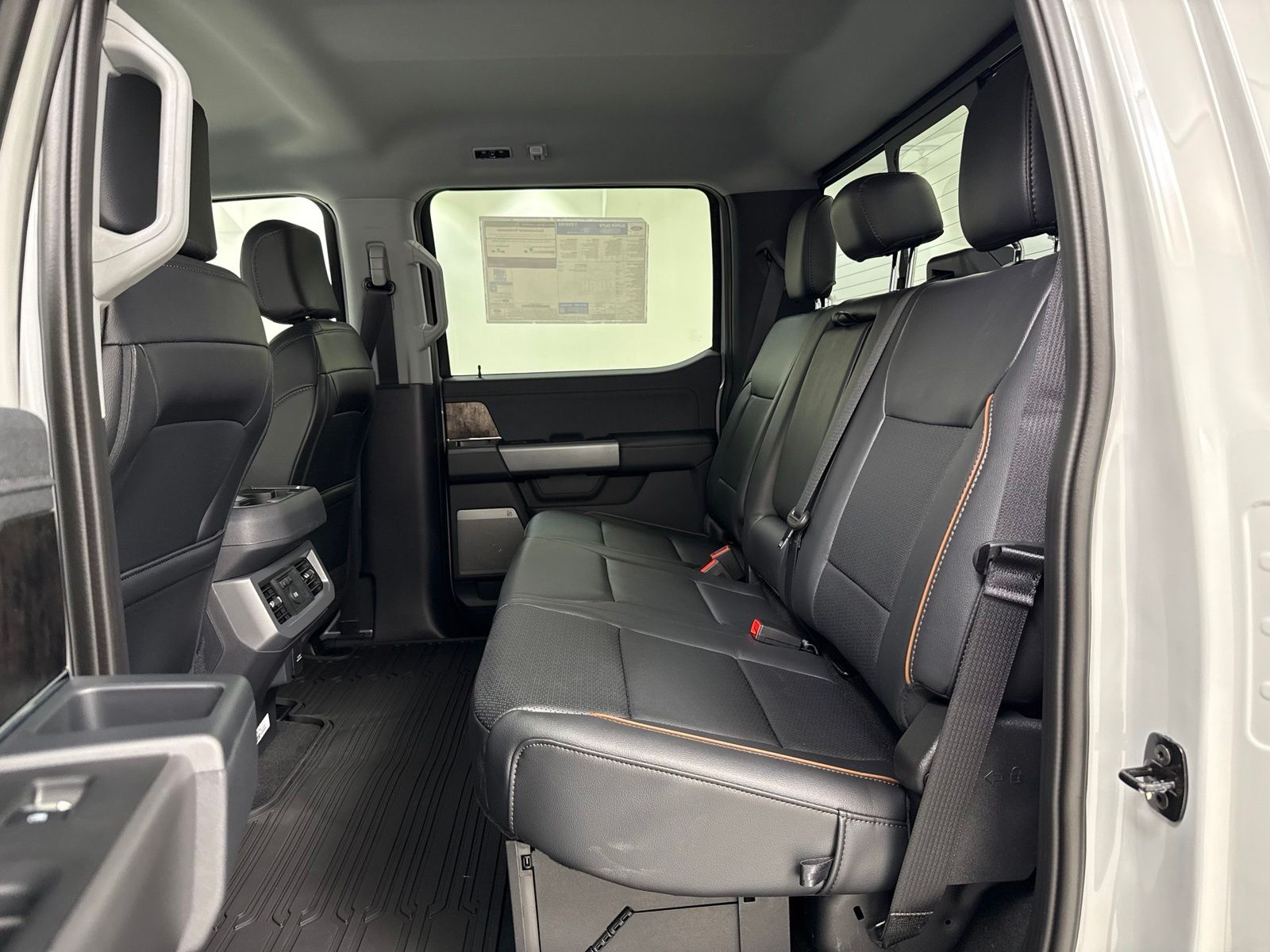 2026 FORD F-350 LARIAT — миниатюра 29