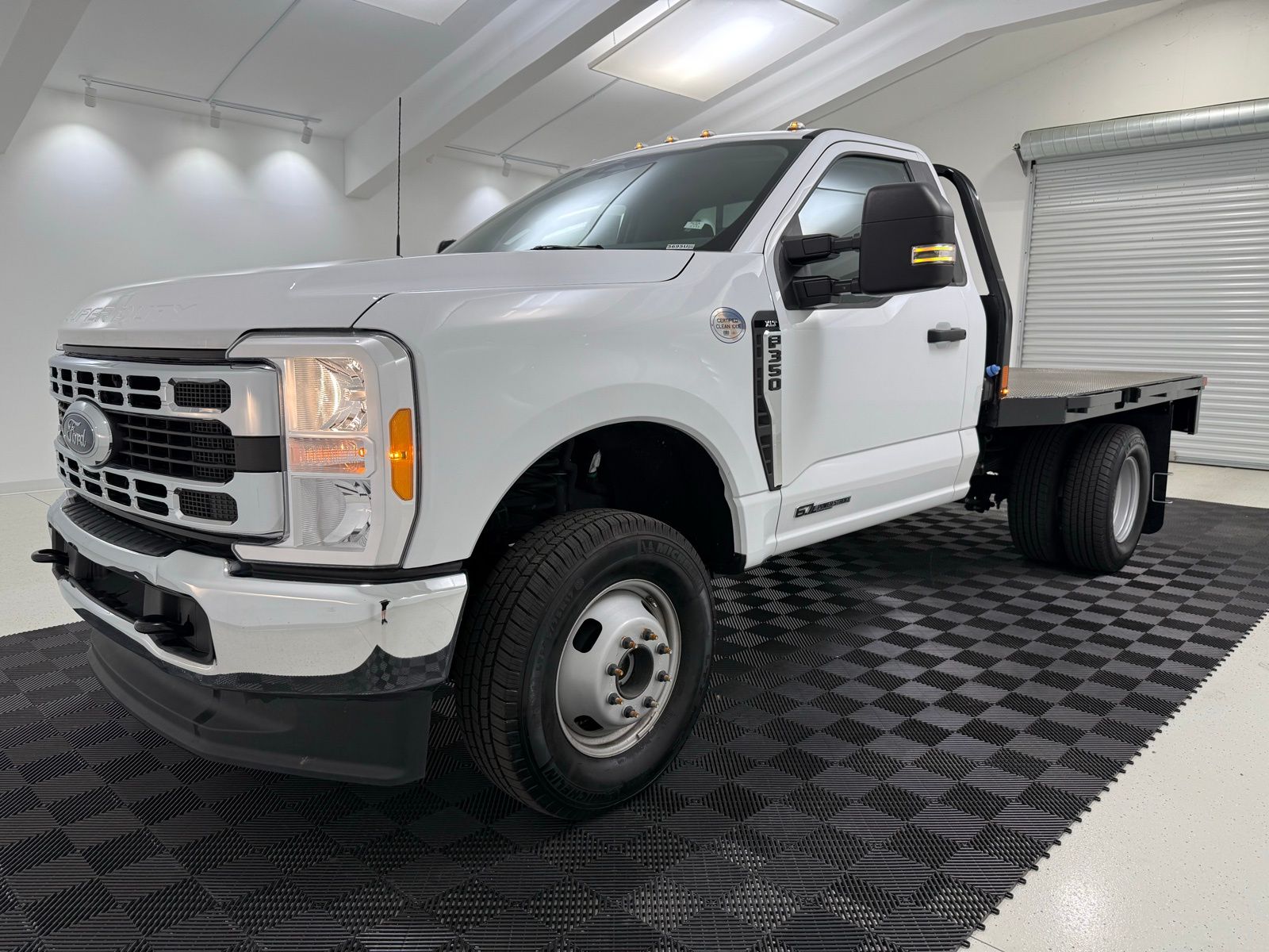 صورة 3 لـ 2023 FORD F-350 XLT