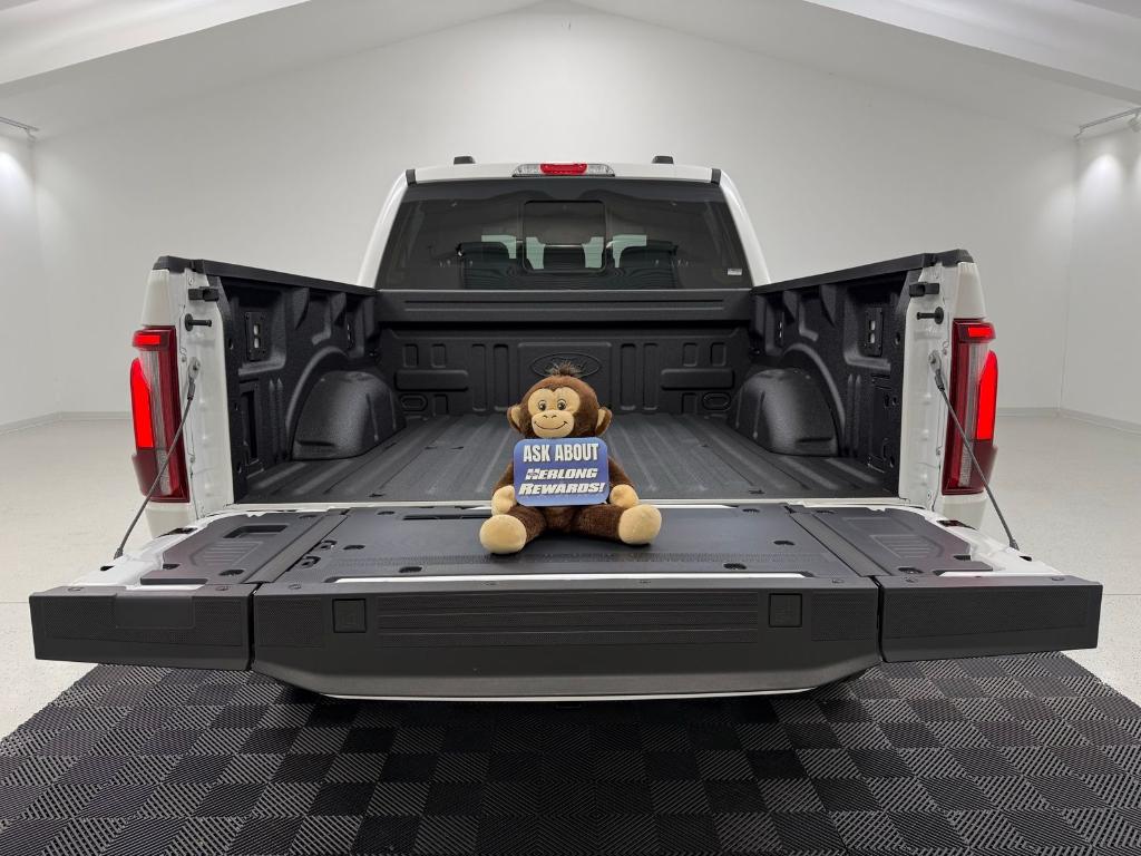 FORD F-150 LARIAT - 8