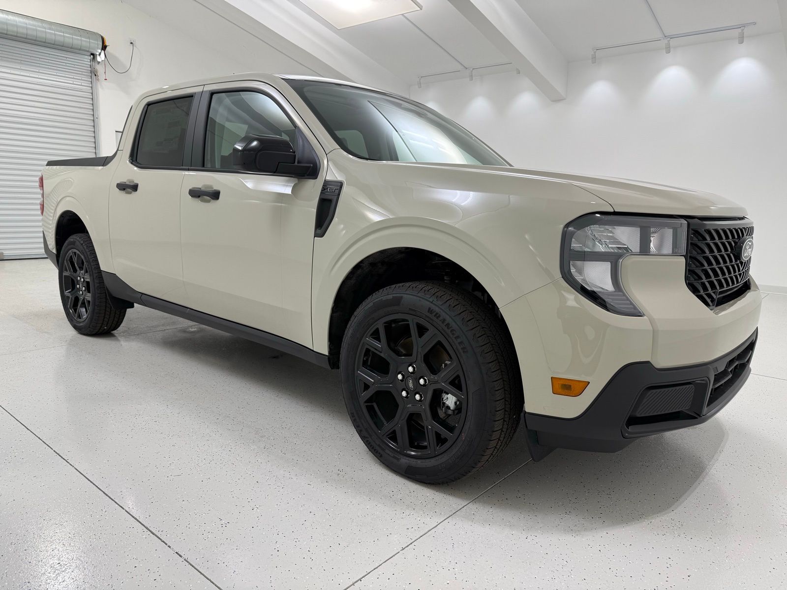 New 2025 Ford Maverick XLT