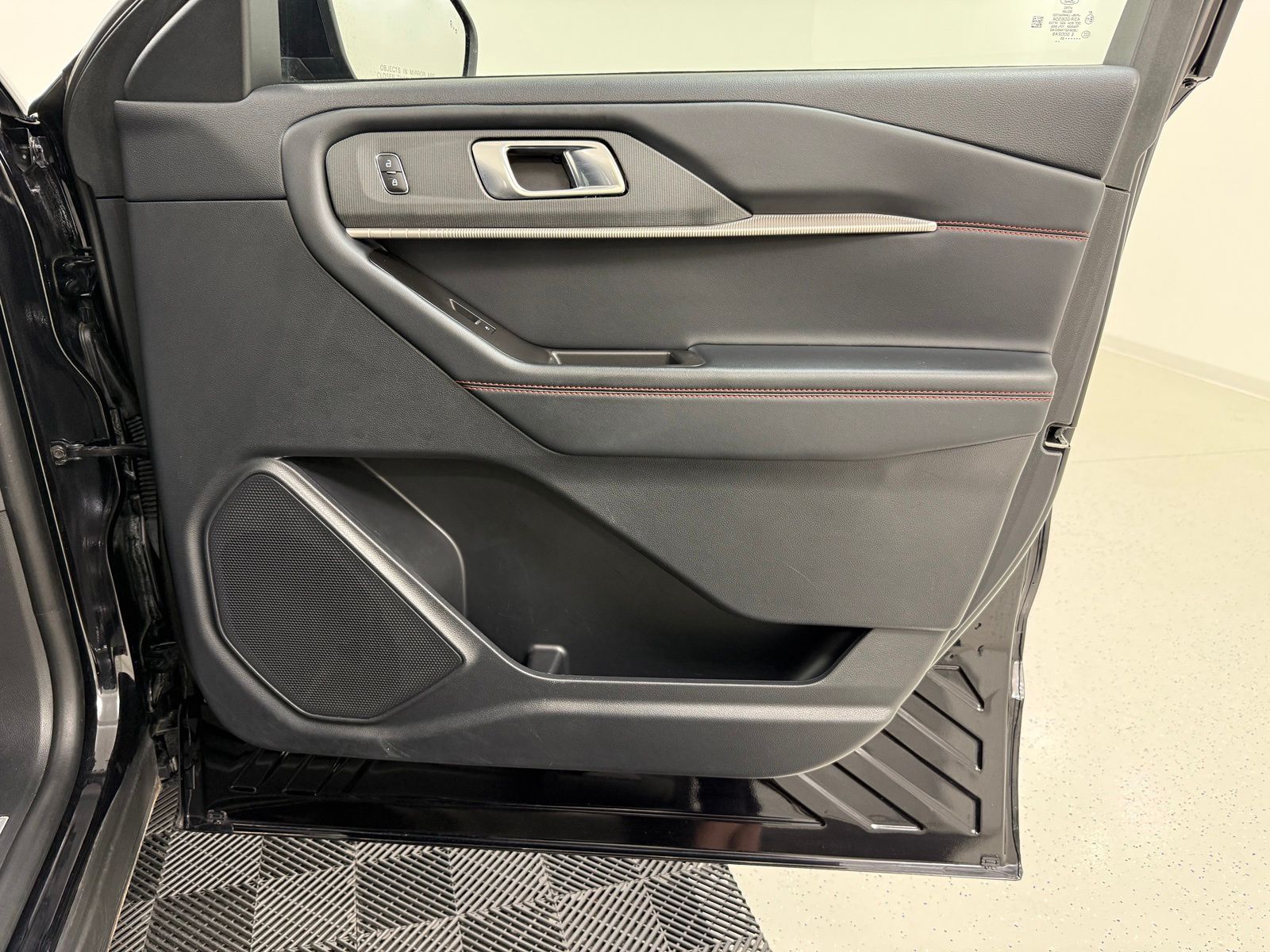 2025 FORD EXPLORER ST-LINE 4WD 缩略图 32