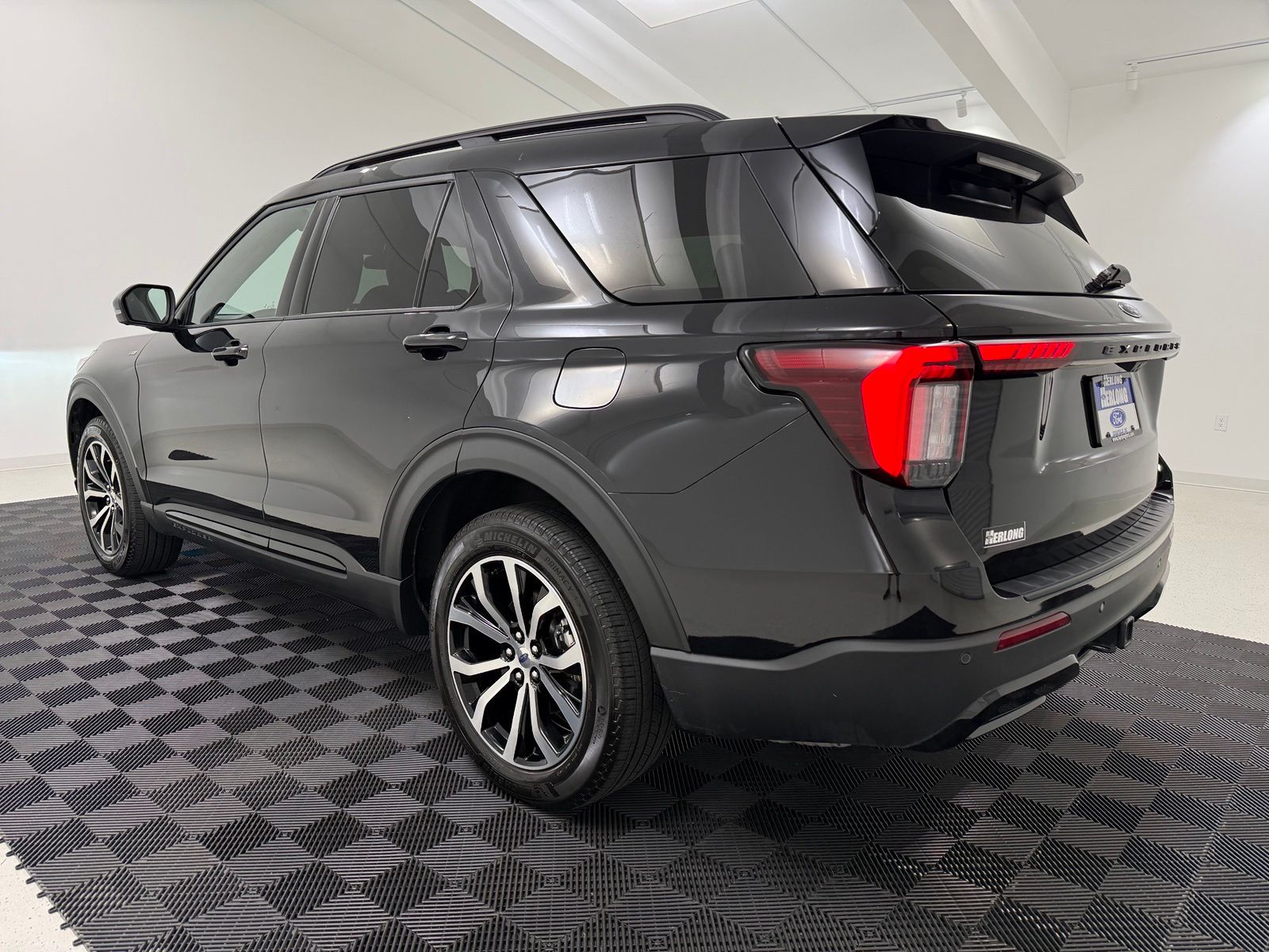 2025 FORD EXPLORER ST-LINE 4WD 照片 5