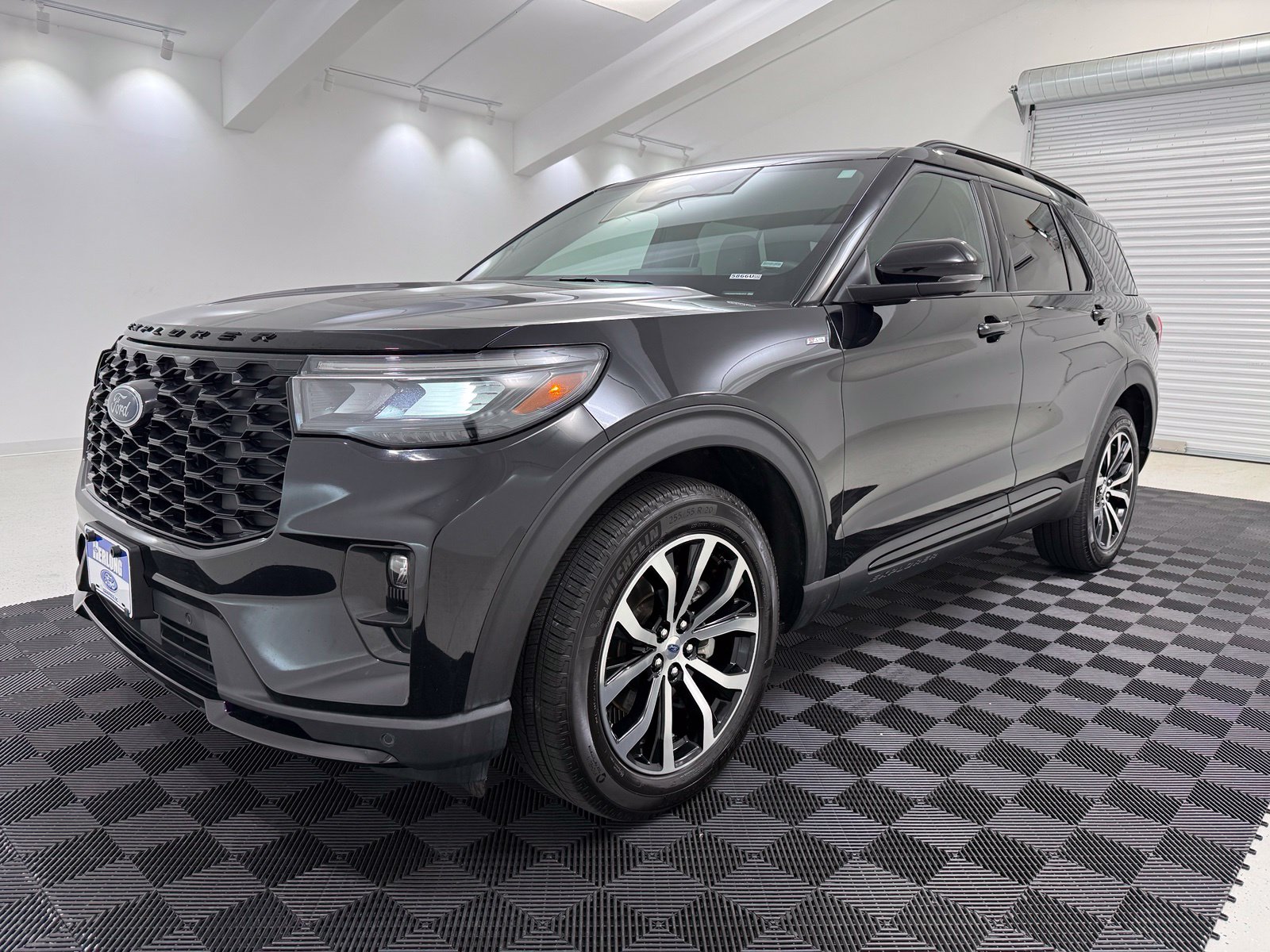 2025 FORD EXPLORER ST-LINE 4WD photo 3