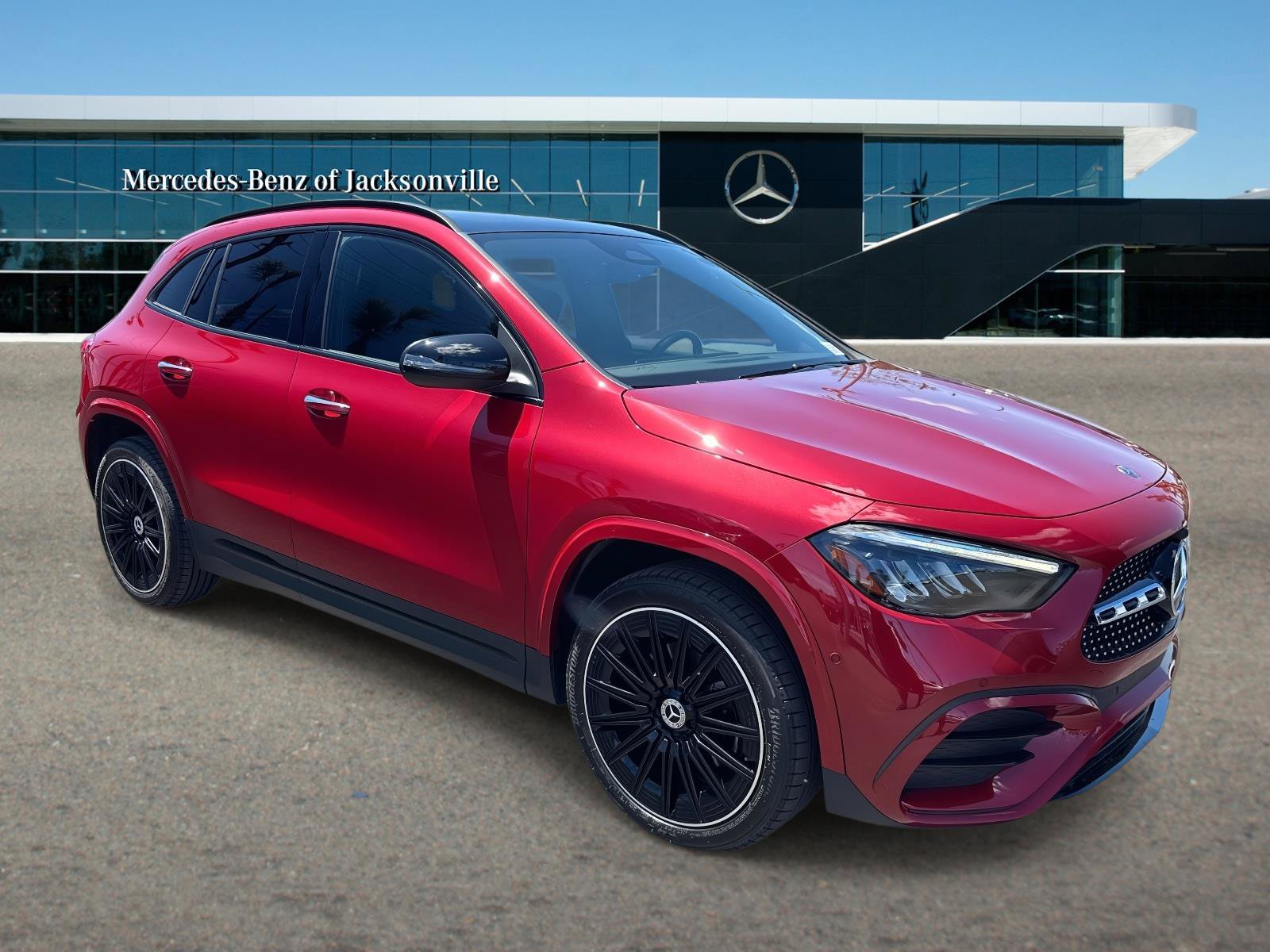 صورة 1 لـ 2025 Mercedes-BENZ GLA