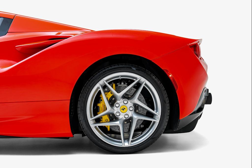 2022 Ferrari F8 SPIDER CONVERTIBLE — фото 20