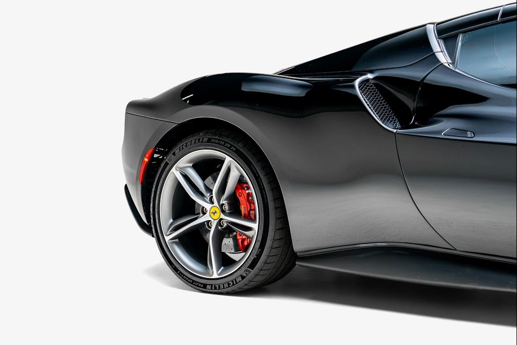 2024 Ferrari 296 GTS CONVERTIBLE thumbnail 21