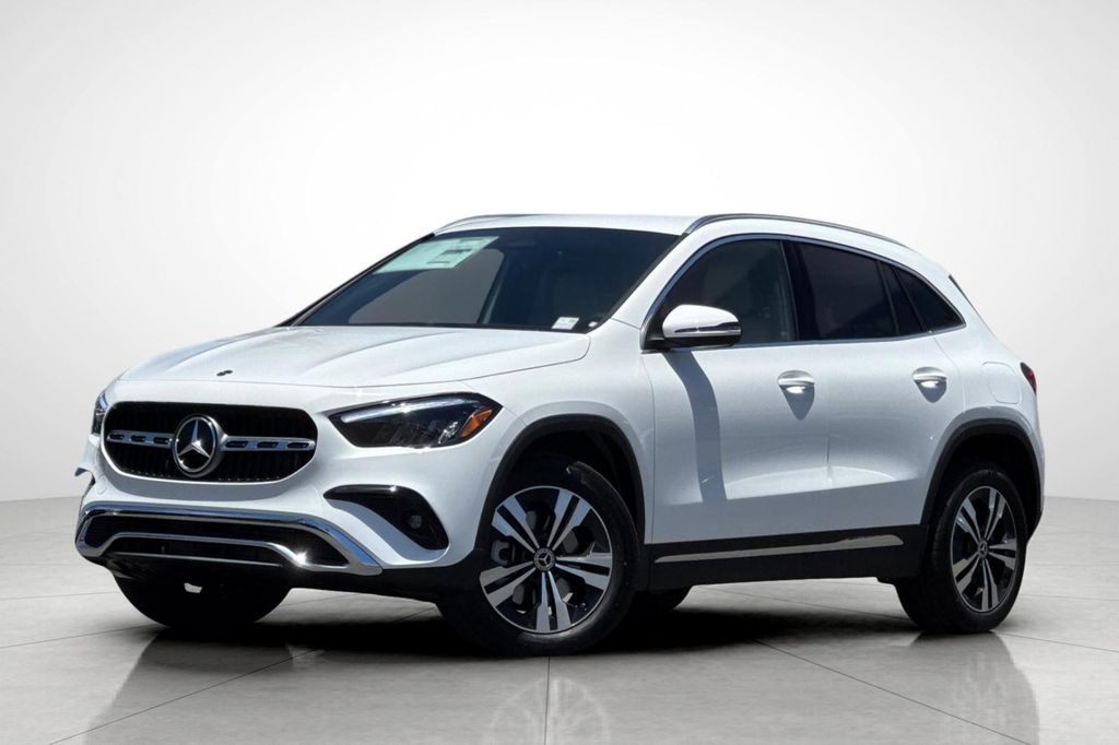 New 2026 Mercedes-Benz GLA 250 4MATIC