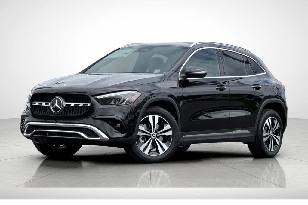 New 2026 Mercedes-Benz GLA 250 4MATIC