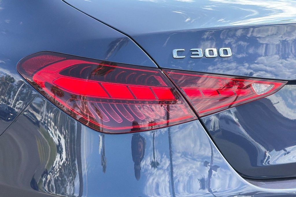 2026 Mercedes-BENZ C-CLASS — миниатюра 14