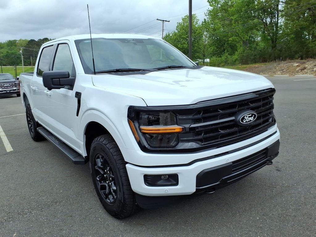 FORD F-150 XLT - 4