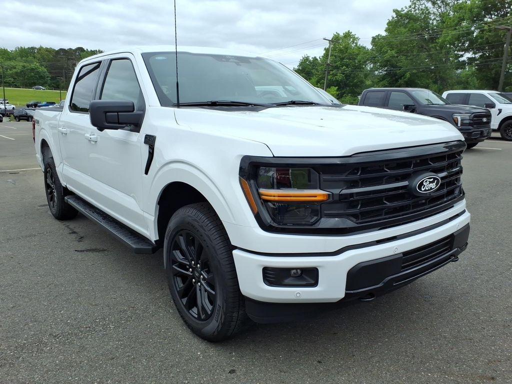FORD F-150 XLT - 4