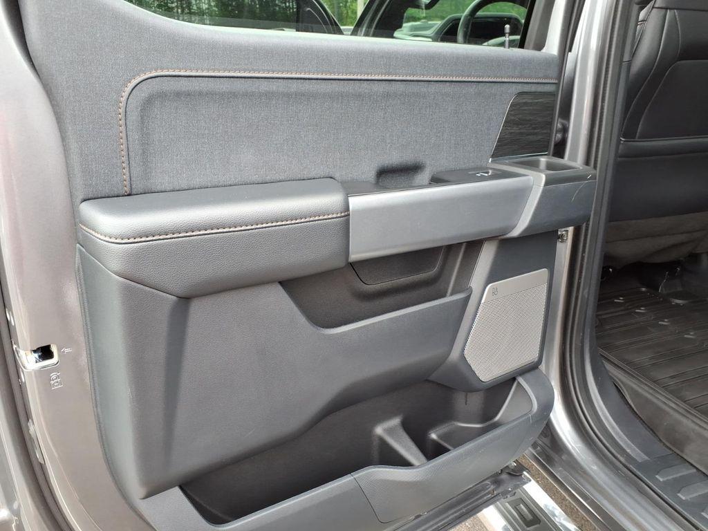 FORD F-150 LARIAT - 10
