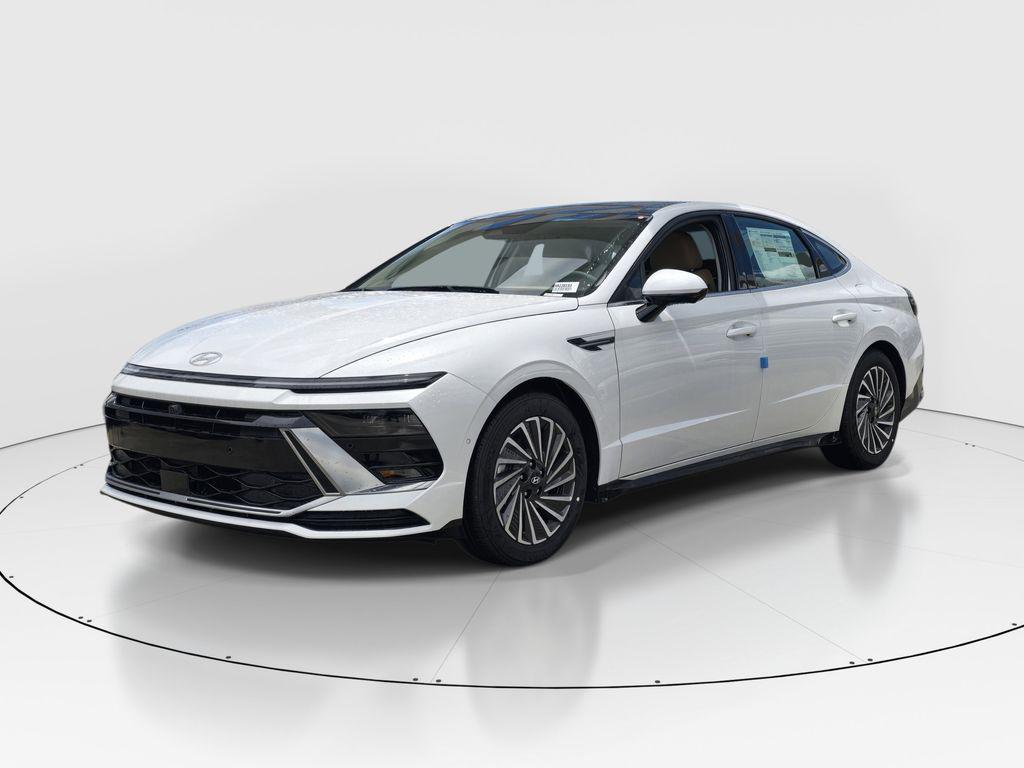 New 2026 Hyundai SONATA Hybrid Limited
