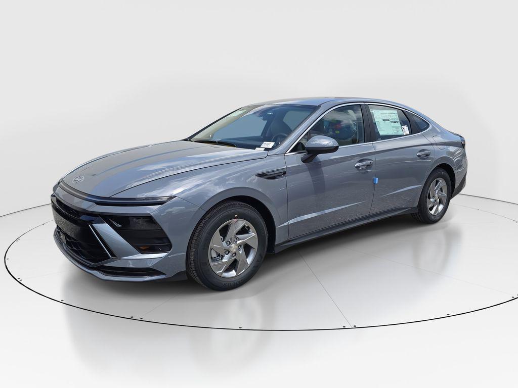 New 2026 Hyundai SONATA SE