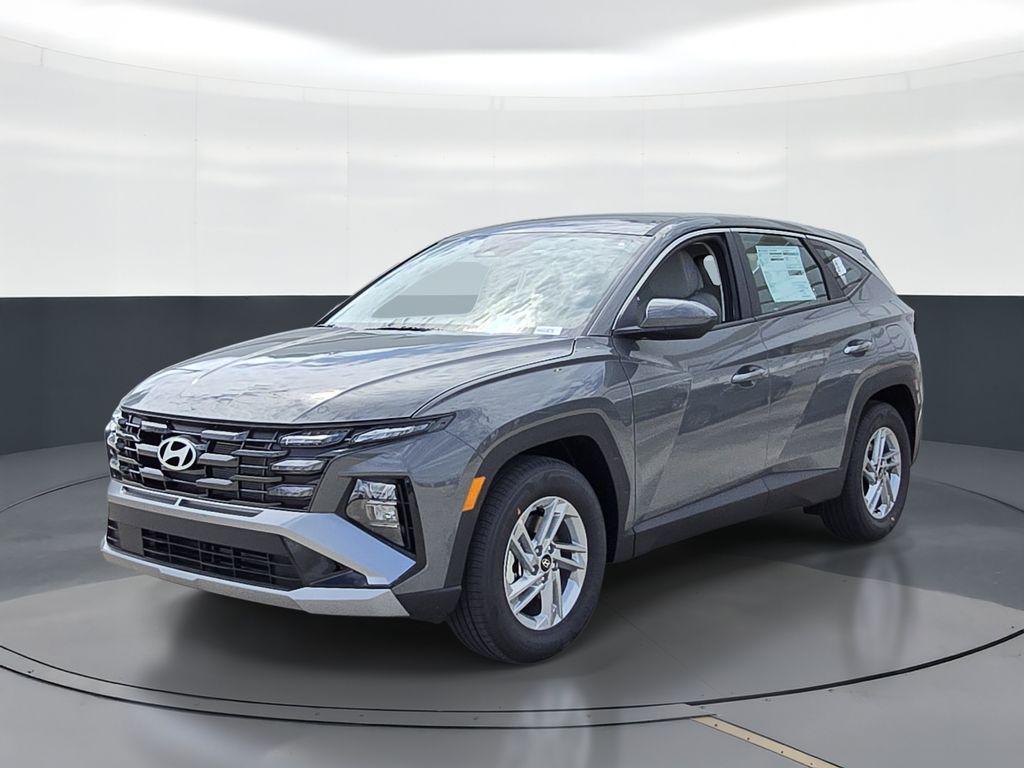 New 2026 Hyundai TUCSON SE