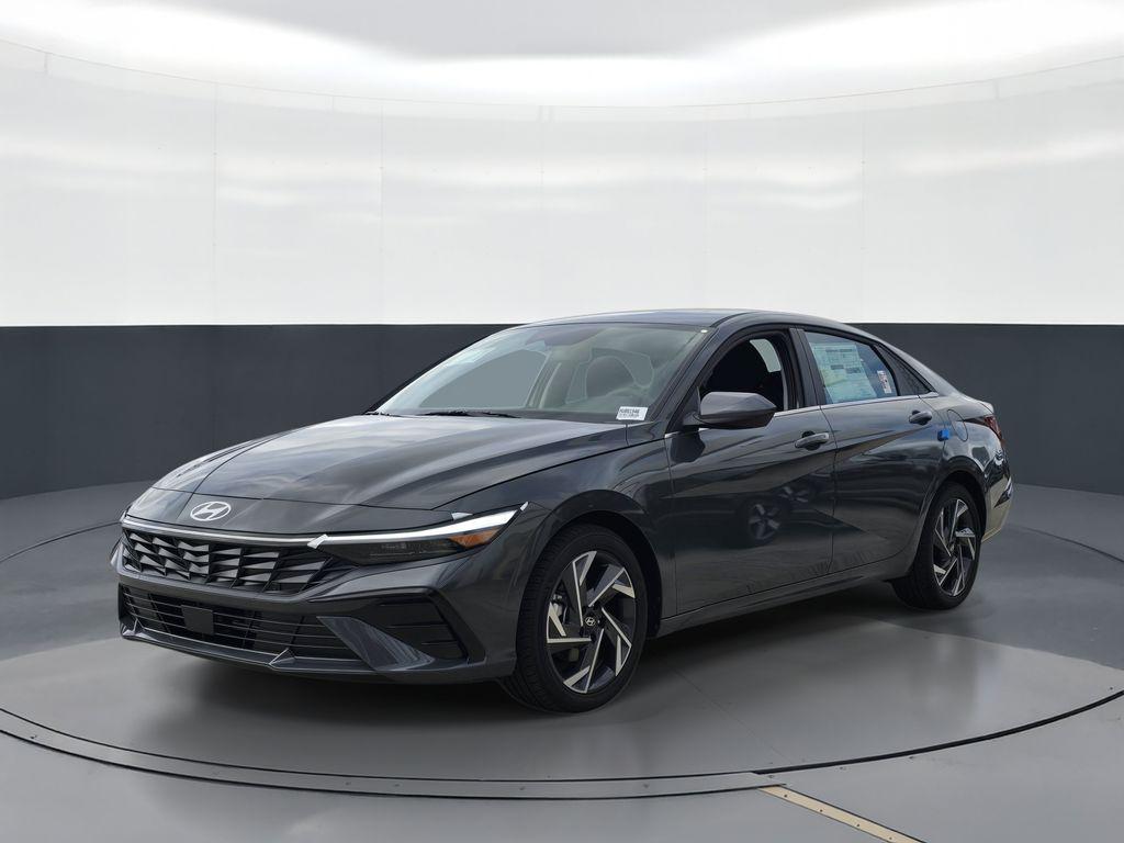 New 2026 Hyundai ELANTRA Limited