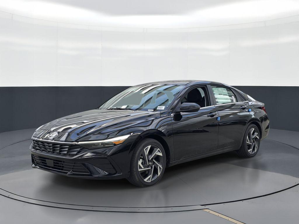 New 2026 Hyundai ELANTRA Limited