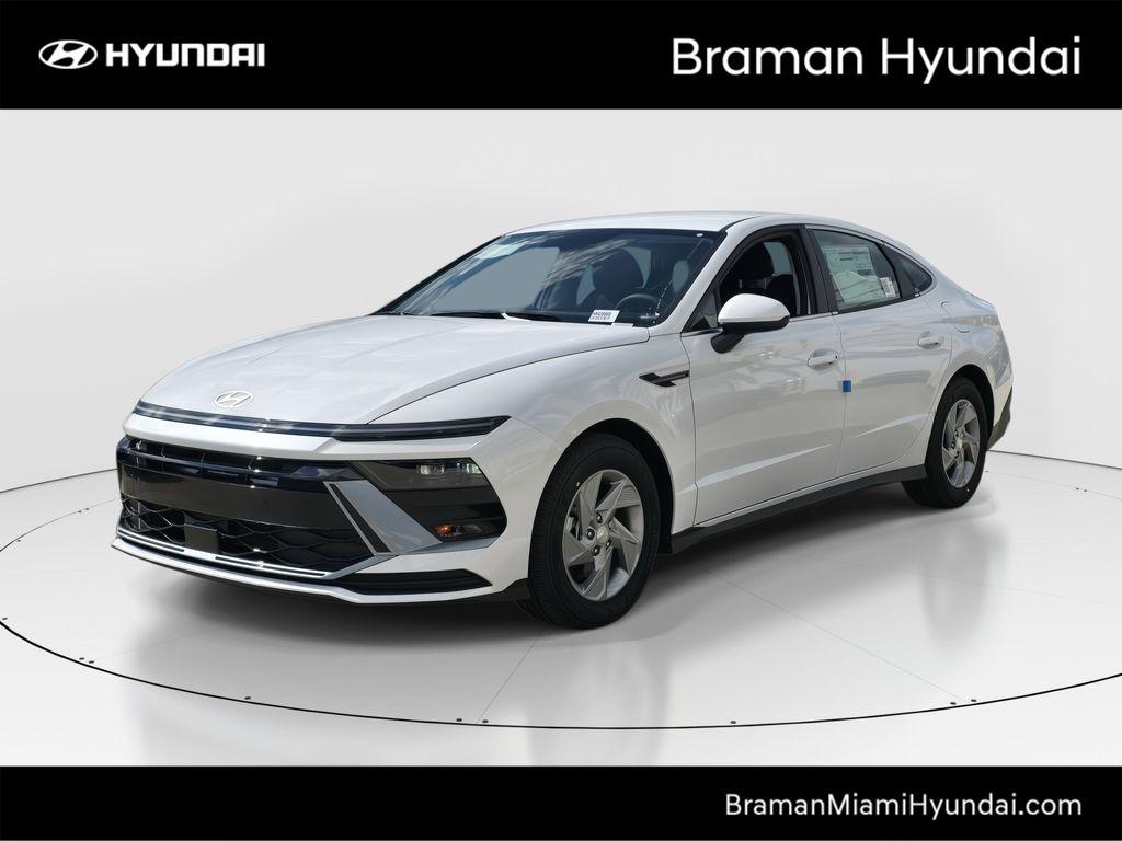 New 2026 Hyundai SONATA SE