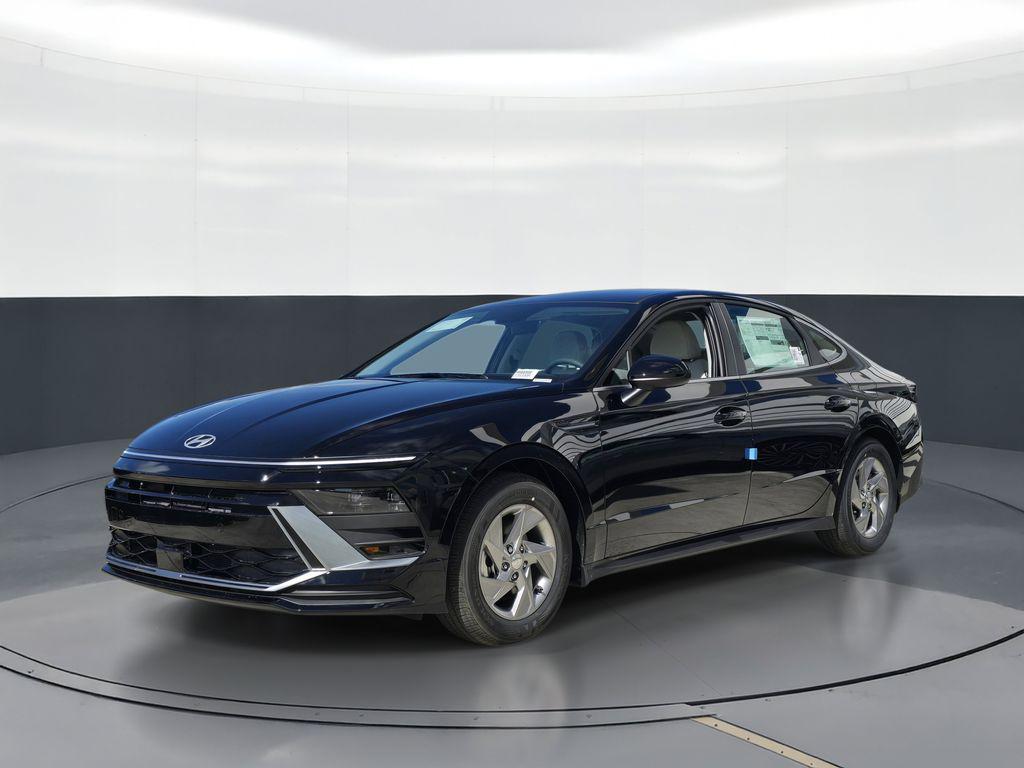 New 2026 Hyundai SONATA SE