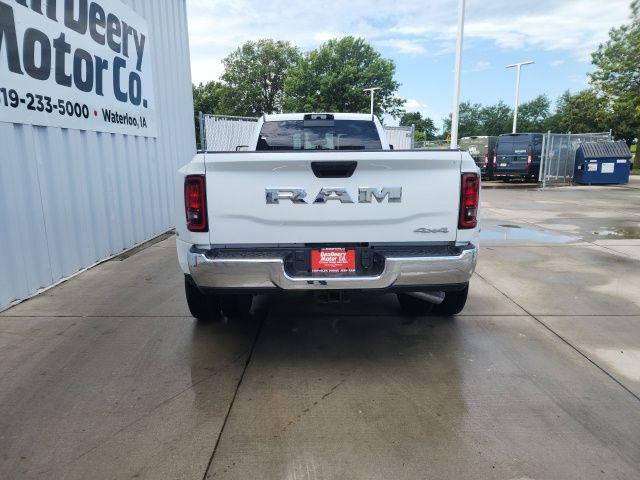 2026 RAM 3500 TRADESMAN — миниатюра 19