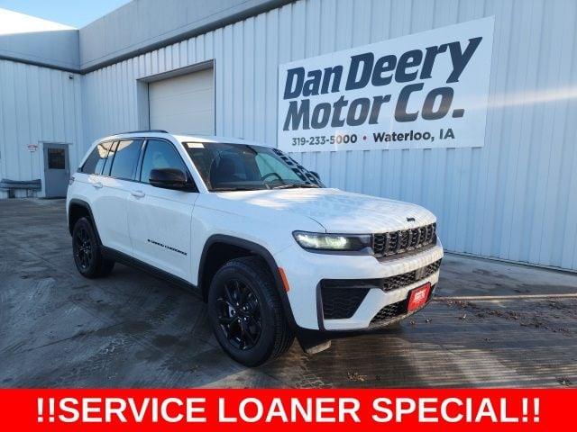 New 2026 Jeep Grand Cherokee Laredo