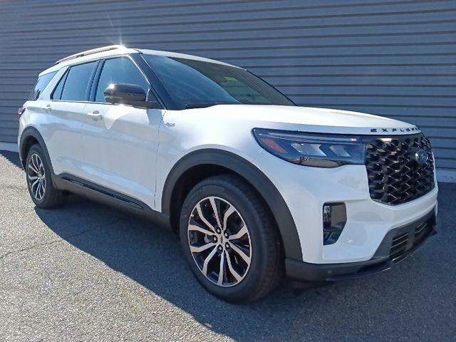 New 2026 Ford Explorer ST-Line
