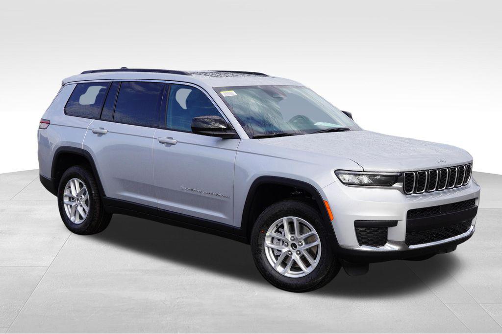 New 2026 Jeep Grand Cherokee L Laredo