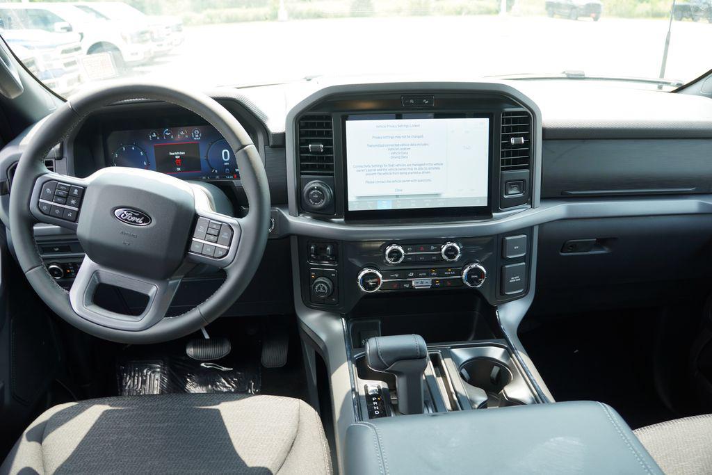صورة مصغرة 13 لـ 2026 FORD F-150 XLT