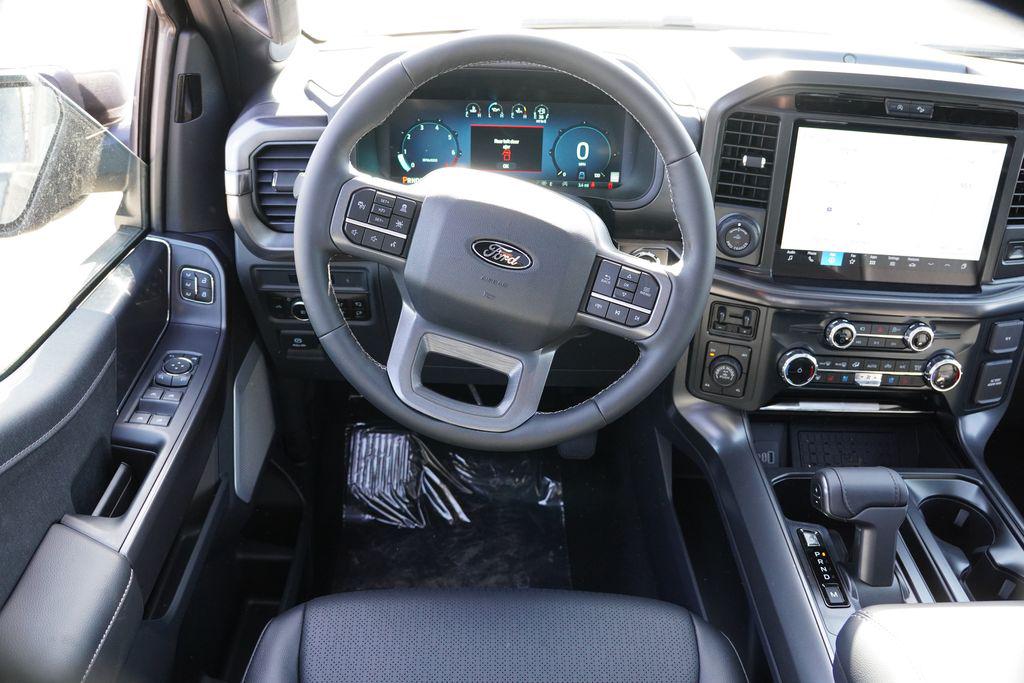 2026 FORD F-150 LARIAT thumbnail 16