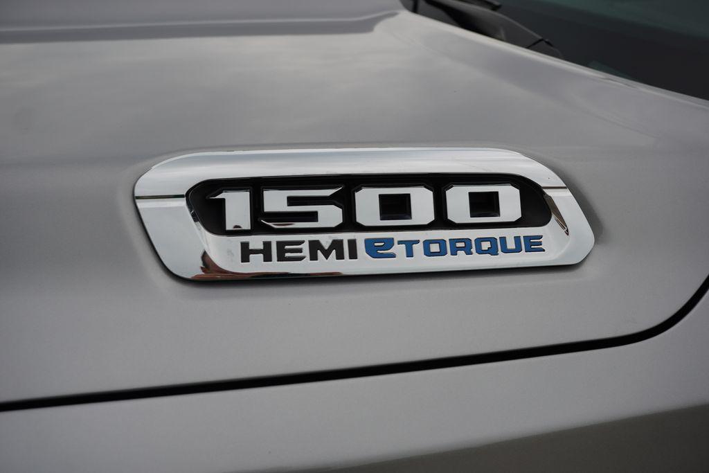 2023 RAM 1500 LARAMIE — миниатюра 14