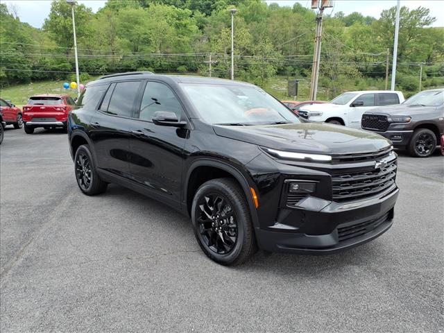 New 2026 Chevrolet Traverse AWD LT