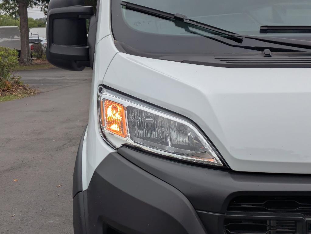 صورة 10 لـ 2026 RAM PROMASTER 1500 BASE