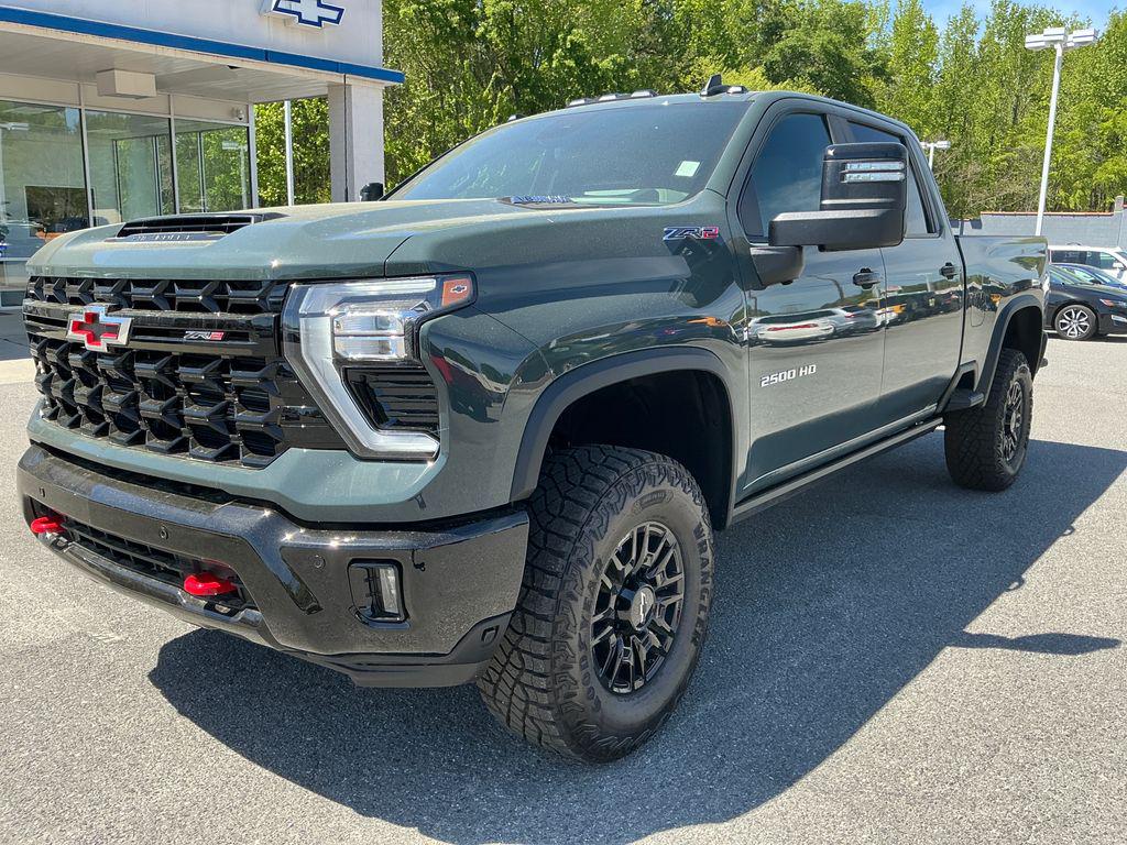 New 2026 Chevrolet Silverado 2500 Crew Cab, Standard Bed, XR2, 4WD