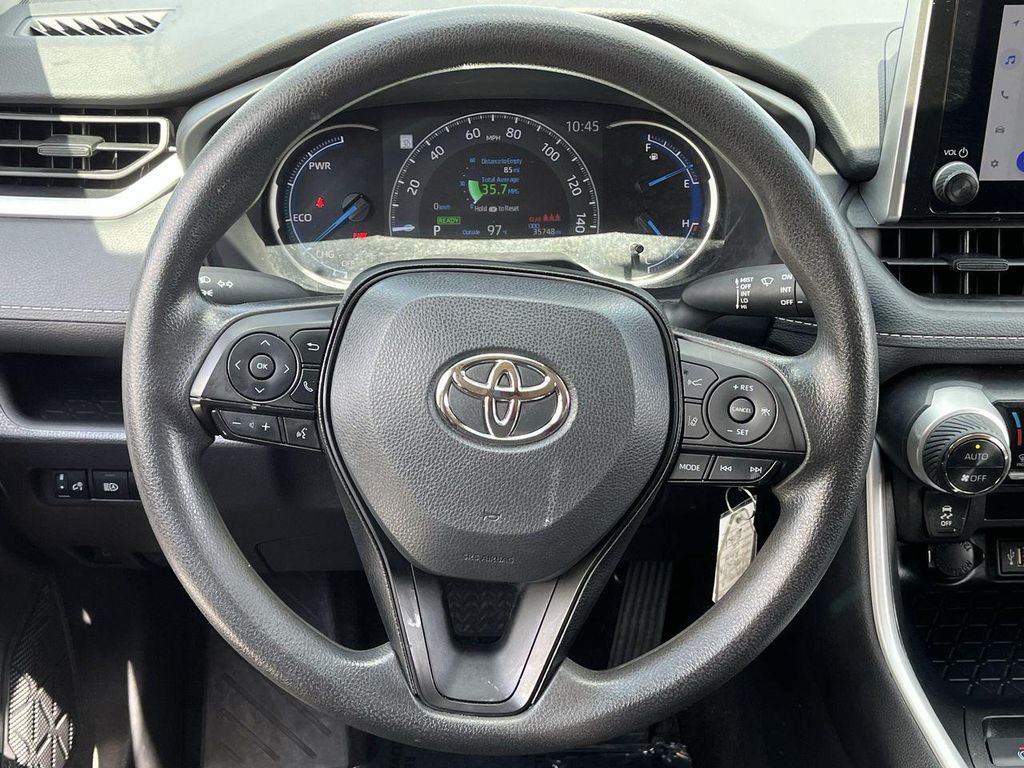 2025 Toyota RAV4 HYBRID LE photo 10