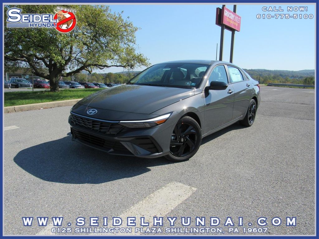 New 2026 Hyundai ELANTRA Sport