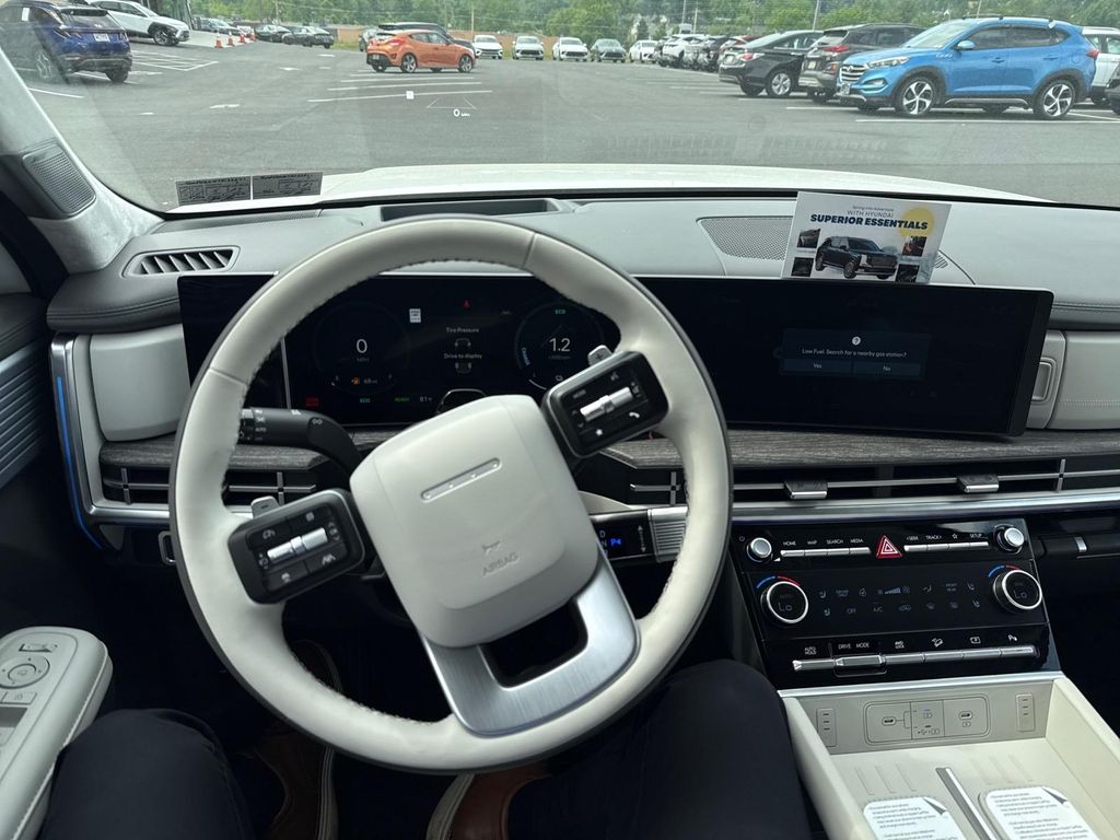 New 2026 Hyundai SANTA FE HEV Calligraphy