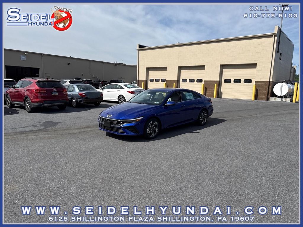 New 2026 Hyundai ELANTRA Limited