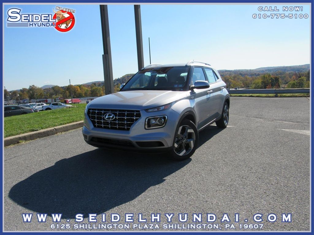 New 2026 Hyundai VENUE SEL