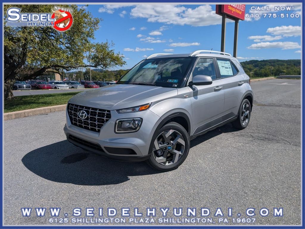 New 2026 Hyundai VENUE SEL