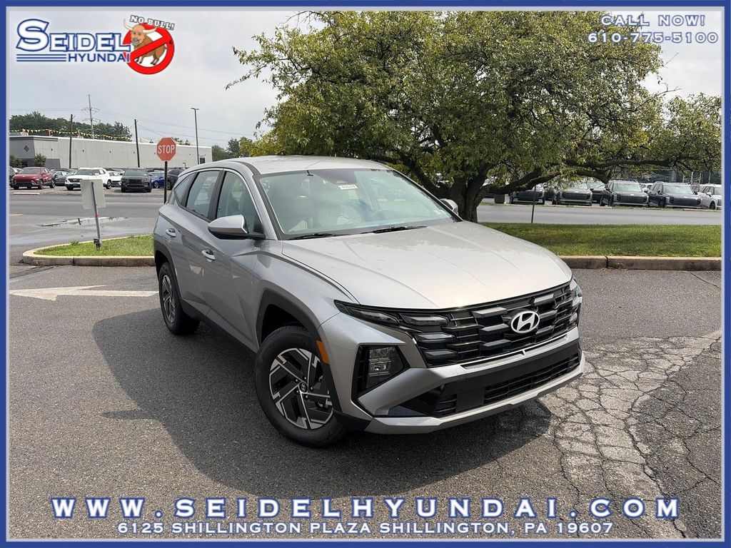New 2026 Hyundai TUCSON Hybrid Blue SE