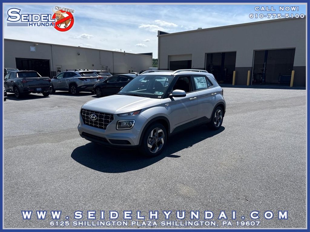 New 2026 Hyundai VENUE SEL