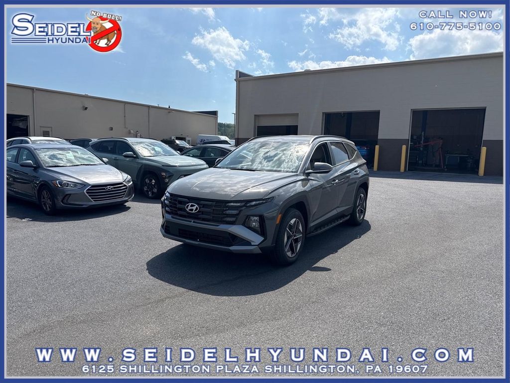 New 2026 Hyundai TUCSON SEL Premium